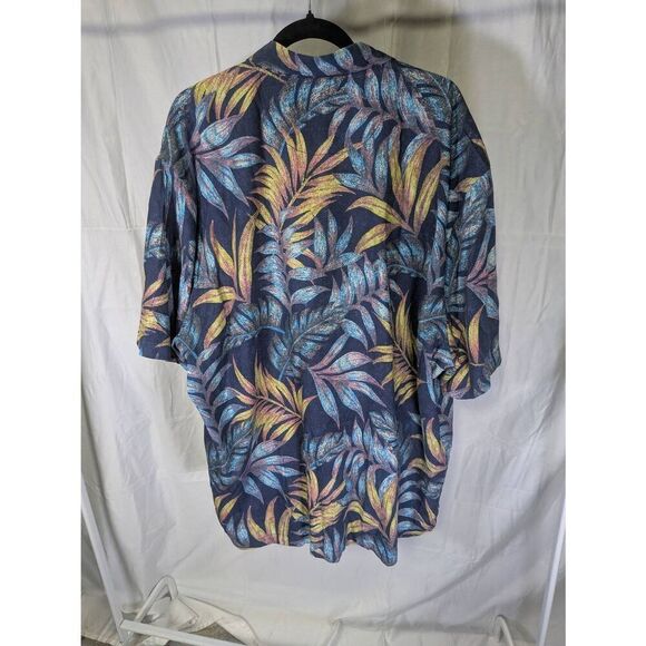 Tommy Bahama Blue Leaf Design- Button Down Shirt-Men's Size 2XL - Picture 2 of 5